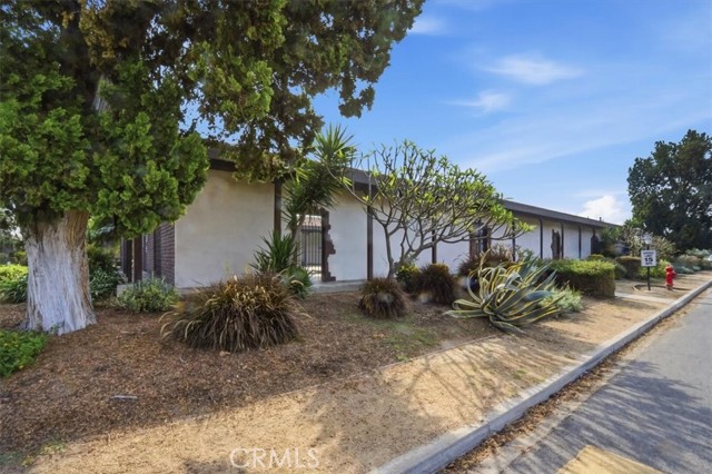 Detail Gallery Image 50 of 57 For 2011 W Katella, Anaheim,  CA 92804 - 2 Beds | 2 Baths