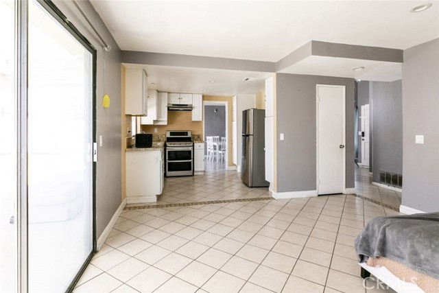 Detail Gallery Image 9 of 30 For 38633 Angele Trumpet Ct, Palmdale,  CA 93550 - 4 Beds | 3 Baths