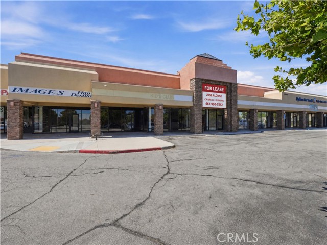  Commercial for Sale in Palmdale, California
