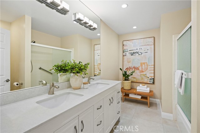 854 Rim Crest, Westlake Village CA: https://media.crmls.org/medias/37b423f9-d5b3-43a3-a573-55917f0b8ffe.jpg