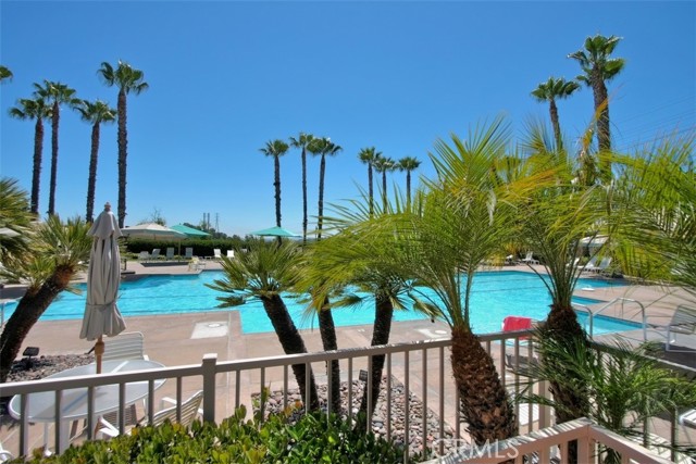 21432 Bastia, Mission Viejo CA: https://media.crmls.org/medias/37b54a2c-9a02-4a76-a40c-2fb94d066b0d.jpg