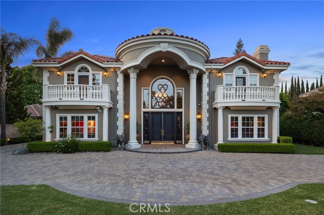 451 W Le Roy Avenue, Arcadia CA: https://media.crmls.org/medias/37b575b3-a720-4faa-8401-7f46ccc34e4d.jpg