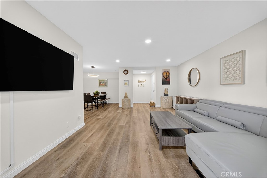 MLS #PW25215446 image #8