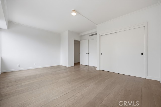 10450 Wilshire Boulevard, 5C photo 31