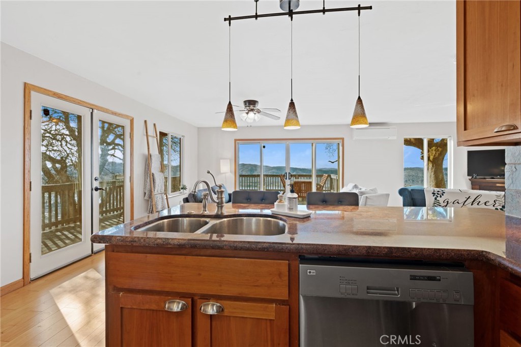 12471 Cerrito Drive