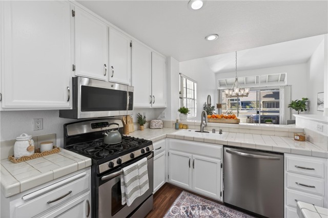 Detail Gallery Image 21 of 43 For 3740 S Bear, Santa Ana,  CA 92704 - 2 Beds | 2 Baths