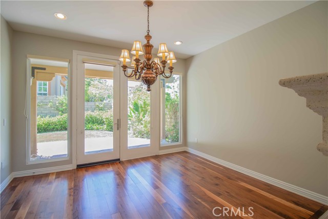 Detail Gallery Image 18 of 41 For 4684 Luna Ct, Calabasas,  CA 91302 - 4 Beds | 4/1 Baths