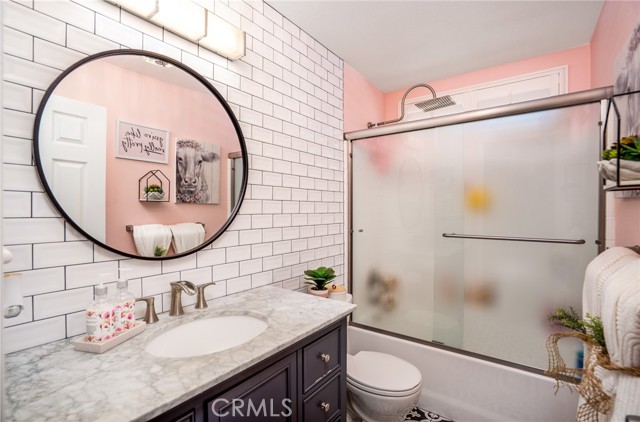 Detail Gallery Image 28 of 50 For 43043 Camino Caruna, Temecula,  CA 92592 - 5 Beds | 2/1 Baths