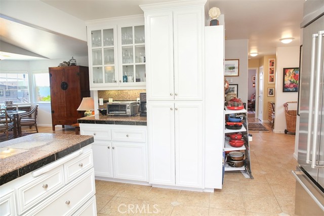 Detail Gallery Image 18 of 46 For 1888 Saint James Rd, Cambria,  CA 93428 - 3 Beds | 2/1 Baths
