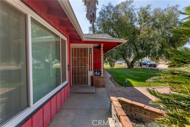 37701 Hesse Road, Cherry Valley CA: https://media.crmls.org/medias/37b986af-507c-4412-a0bb-882c1a75e5b9.jpg