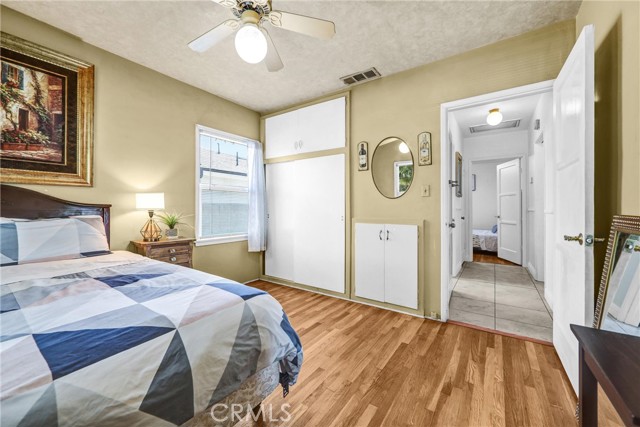 2451 Graydon Avenue, Monrovia CA: https://media.crmls.org/medias/37b9ca2d-1173-4a51-90ac-caecbcafd636.jpg