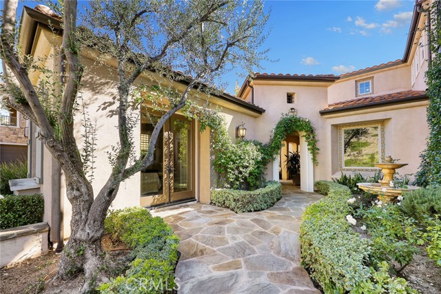 Detail Gallery Image 5 of 42 For 19668 Three Oaks Ln,, Walnut,  CA 91789 - 4 Beds | 4/1 Baths