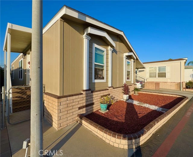 Detail Gallery Image 3 of 32 For 21210 W Arrow Hwy #24,  Covina,  CA 91724 - 3 Beds | 2 Baths