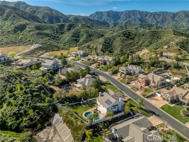 Detail Gallery Image 69 of 69 For 15257 Saddleback, Canyon Country,  CA 91387 - 6 Beds | 4/1 Baths