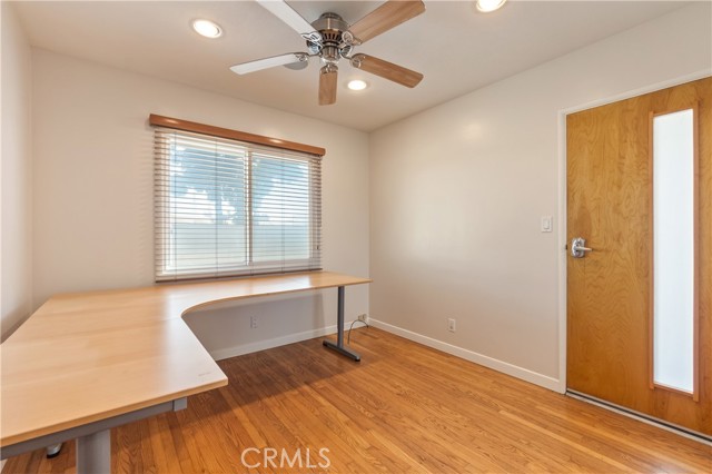 Detail Gallery Image 35 of 47 For 828 Stevely, Long Beach,  CA 90815 - 4 Beds | 2 Baths