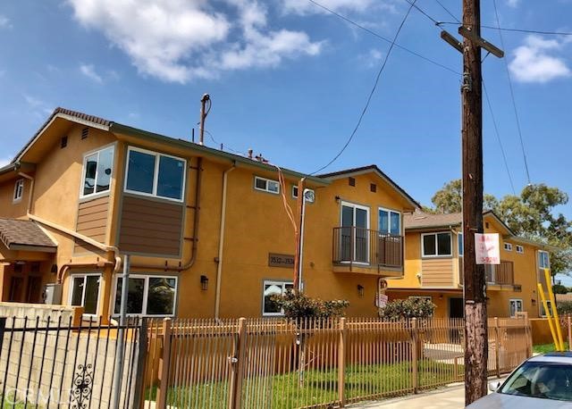 6708 West Boulevard, Los Angeles, California 90043, 3 Bedrooms Bedrooms, ,2 BathroomsBathrooms,Residential Lease,For Rent,6708 West Boulevard,CRPW23225897