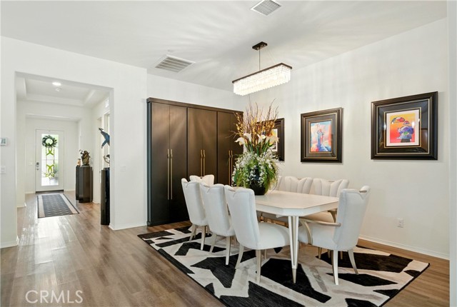 345 Lucinda Terrace, Beaumont CA: https://media.crmls.org/medias/37bb923c-8e9d-47cf-a1d9-5bb46fd6358f.jpg