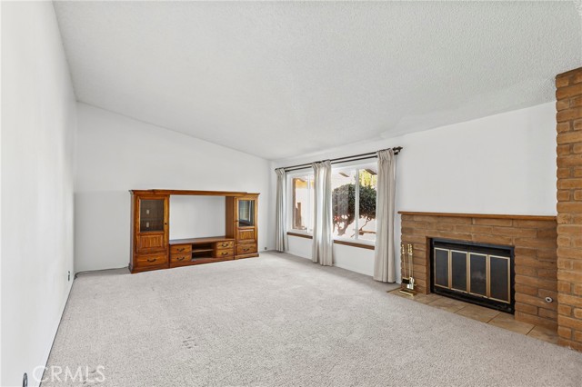 Detail Gallery Image 3 of 28 For 523 Rose Ln, Paso Robles,  CA 93446 - 4 Beds | 2 Baths