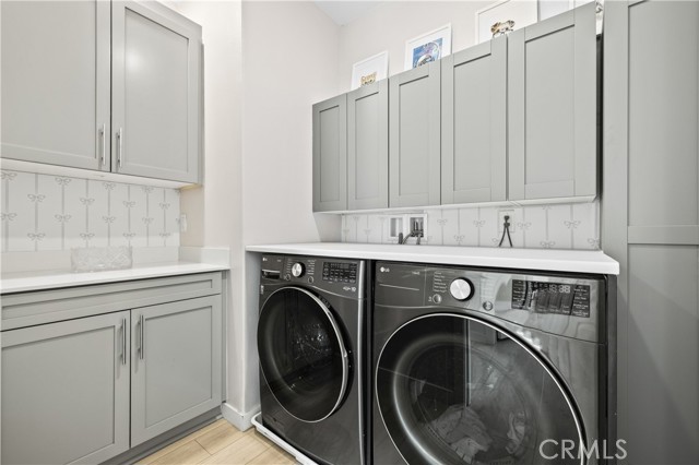 27774 Marquee Drive, Valencia CA: https://media.crmls.org/medias/37bc1f43-7d92-45c5-91a6-db21a6f7305c.jpg