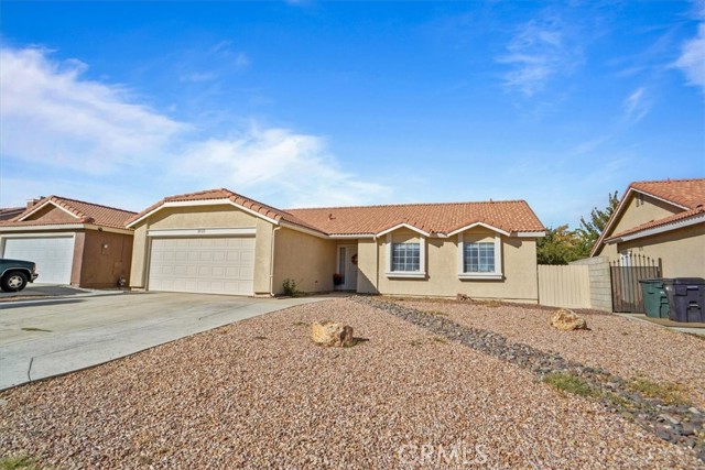 Detail Gallery Image 2 of 16 For 3325 Stella Ave, Rosamond,  CA 93560 - 3 Beds | 2 Baths