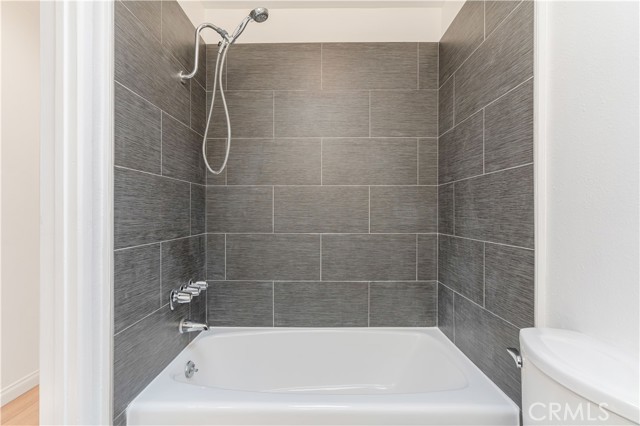 Detail Gallery Image 17 of 24 For 11138 Aqua Vista St #49,  Studio City,  CA 91602 - 0 Beds | 1 Baths