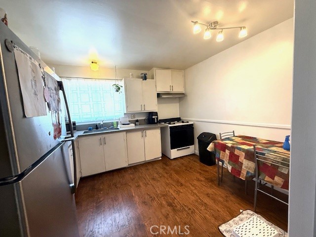 124 N Princeton Avenue, Fullerton CA: https://media.crmls.org/medias/37bed7d1-f155-4db5-8cec-1a9d9b03fddb.jpg