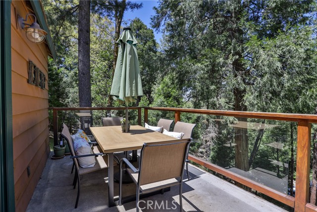Detail Gallery Image 19 of 49 For 25214 Scenic View Dr, Crestline,  CA 92325 - 2 Beds | 2/1 Baths