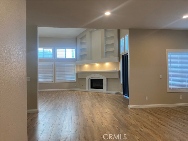 Detail Gallery Image 6 of 20 For 24721 Las Alturas Ct, Laguna Hills,  CA 92653 - 5 Beds | 3 Baths