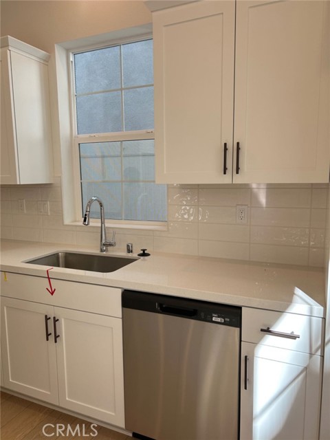 Detail Gallery Image 5 of 21 For 4453 S Bryant Paseo, Ontario,  CA 91762 - 3 Beds | 2/1 Baths