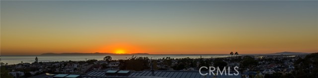 408 Mendoza, Corona del Mar CA: https://media.crmls.org/medias/37c0bcf6-f276-43e6-aaba-15cc5a81ef16.jpg