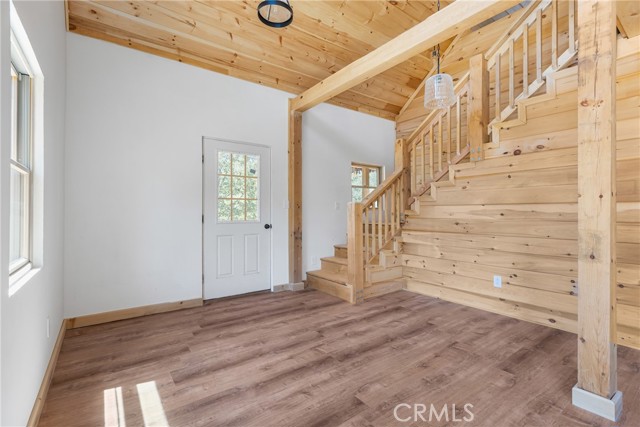 33149 Holcomb Creek Drive, Green Valley Lake CA: https://media.crmls.org/medias/37c11da6-6e06-47af-b569-bdd149990e3c.jpg