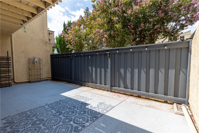 17430 Vanowen, Lake Balboa CA: https://media.crmls.org/medias/37c1b4d0-4dcf-4d10-b86f-9e7beae24aa9.jpg