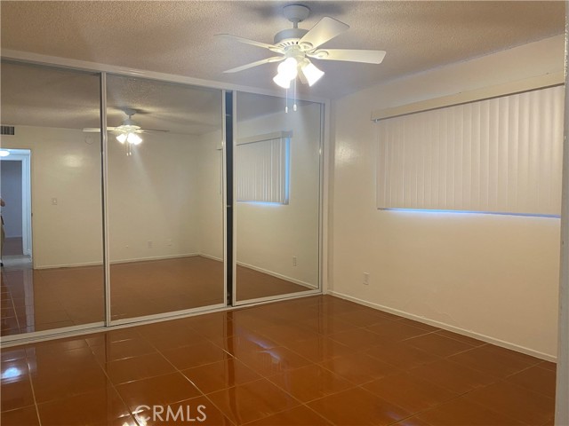 1146 East Lexington photo 22