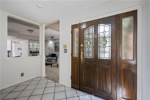 2006 Aviation Way, Redondo Beach CA: https://media.crmls.org/medias/37c3d61d-82e7-4696-8f99-9a5009c780bd.jpg