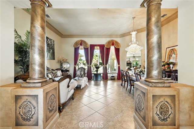 Detail Gallery Image 13 of 60 For 13204 Michaelangelo Dr, Bakersfield,  CA 93314 - 5 Beds | 3 Baths