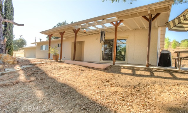 Detail Gallery Image 5 of 75 For 12145 Twin Springs Rd, Descanso,  CA 91916 - 4 Beds | 2 Baths