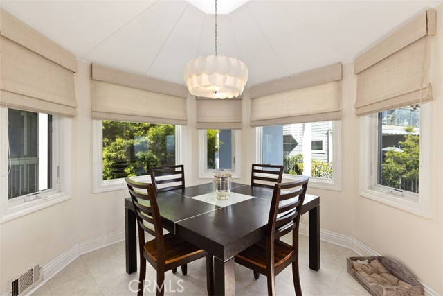 Detail Gallery Image 11 of 44 For 24448 Alta Vista Dr, Dana Point,  CA 92629 - 5 Beds | 3/1 Baths