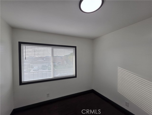 Detail Gallery Image 22 of 29 For 16732 Busby Ln, Huntington Beach,  CA 92647 - 4 Beds | 2 Baths