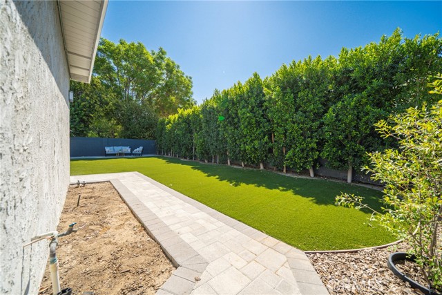 Detail Gallery Image 46 of 57 For 22046 Kinzie St, Chatsworth,  CA 91311 - 3 Beds | 3 Baths