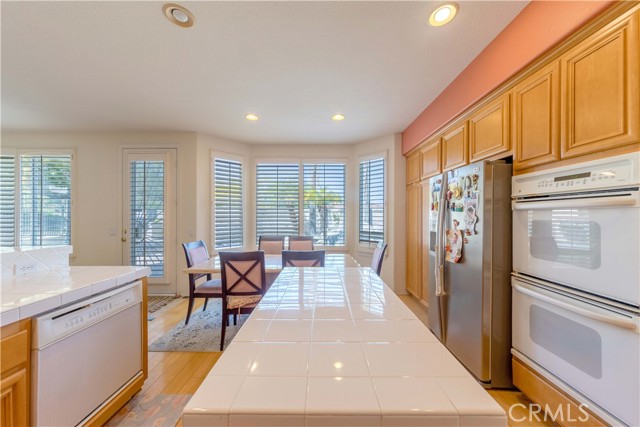 2161 S Ferrier Court, La Habra CA: https://media.crmls.org/medias/37c65e40-83c3-4e16-920a-c9bb67d2d1c8.jpg