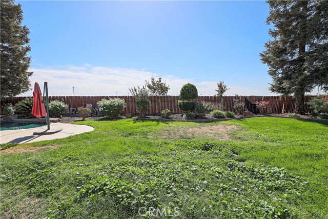 Detail Gallery Image 7 of 26 For 24890 Road 19, Chowchilla,  CA 93610 - 3 Beds | 2 Baths