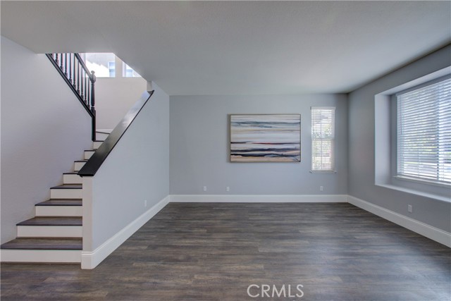 Detail Gallery Image 5 of 65 For 1439 Nubian St, Patterson,  CA 95363 - 5 Beds | 3/1 Baths