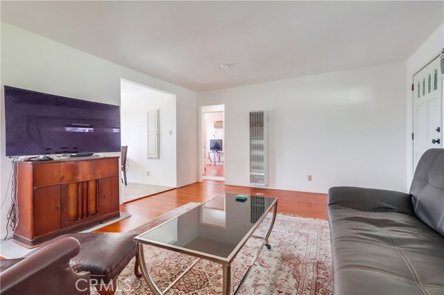 Detail Gallery Image 11 of 36 For 10745 Tujunga Canyon Bld, Tujunga,  CA 91042 - 2 Beds | 1 Baths