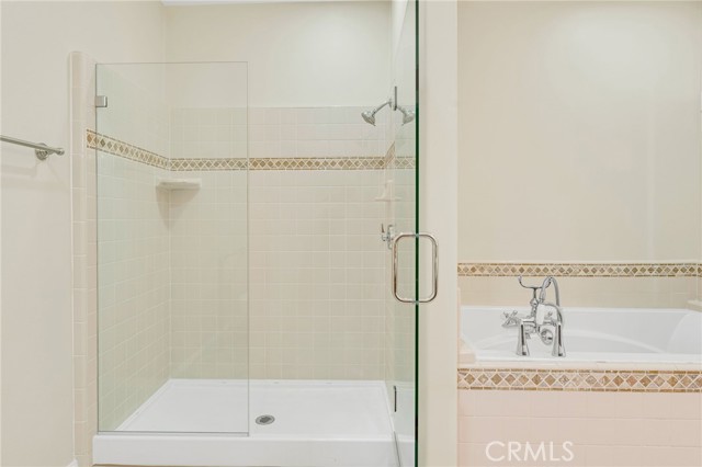 294 W Buffington Street, Upland CA: https://media.crmls.org/medias/37c85331-3a02-4622-ac30-86eb39af0f69.jpg