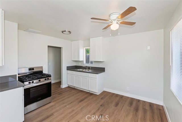 12777 Perris Boulevard, Moreno Valley CA: https://media.crmls.org/medias/37c93668-4bac-4a2a-9125-684586aa55ec.jpg