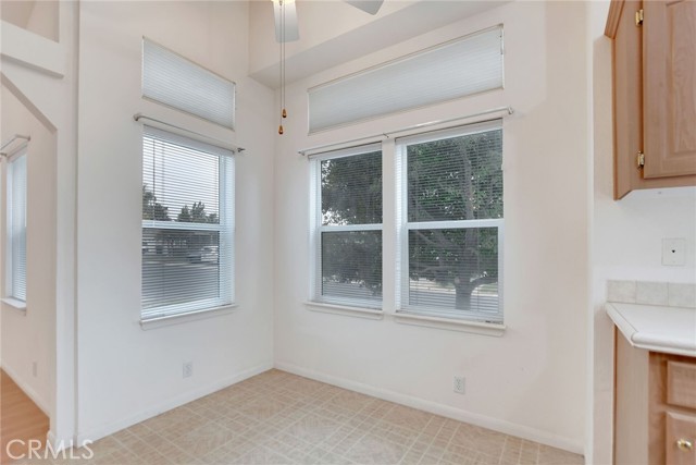 10961 Desert Lawn Drive, Calimesa CA: https://media.crmls.org/medias/37c95c41-9813-4e52-bd41-5e29c70e5747.jpg