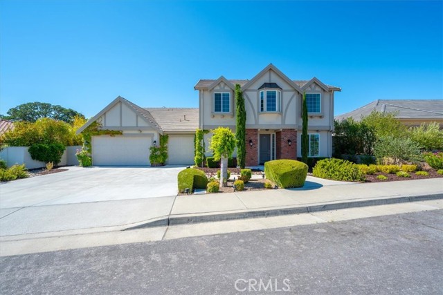Detail Gallery Image 1 of 41 For 324 Cool Valley Dr, Paso Robles,  CA 93446 - 4 Beds | 2/1 Baths
