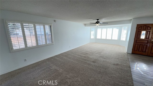 15030 Zieglinde Drive, Lake Elsinore CA: https://media.crmls.org/medias/37ca5482-f2c1-4573-811e-fa176b13d169.jpg