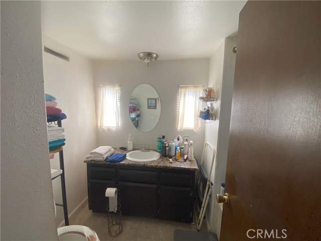 Detail Gallery Image 3 of 8 For 18772 Bellflower #52,  Adelanto,  CA 92301 - 3 Beds | 2 Baths