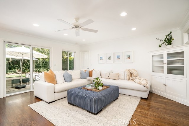 Detail Gallery Image 11 of 24 For 2012 Diana Lane, Newport Beach,  CA 92660 - 4 Beds | 4 Baths